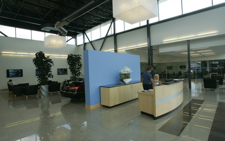 Mercedes  New  Digs  Benz 2 16227721